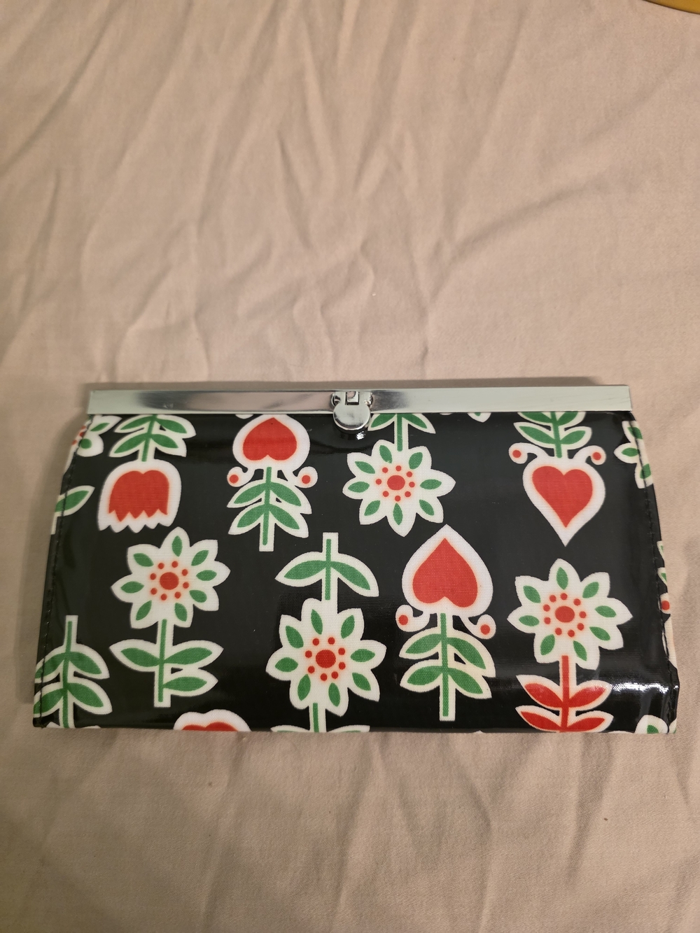 Black Floral Pattern Clutch Wallet with Red Accents